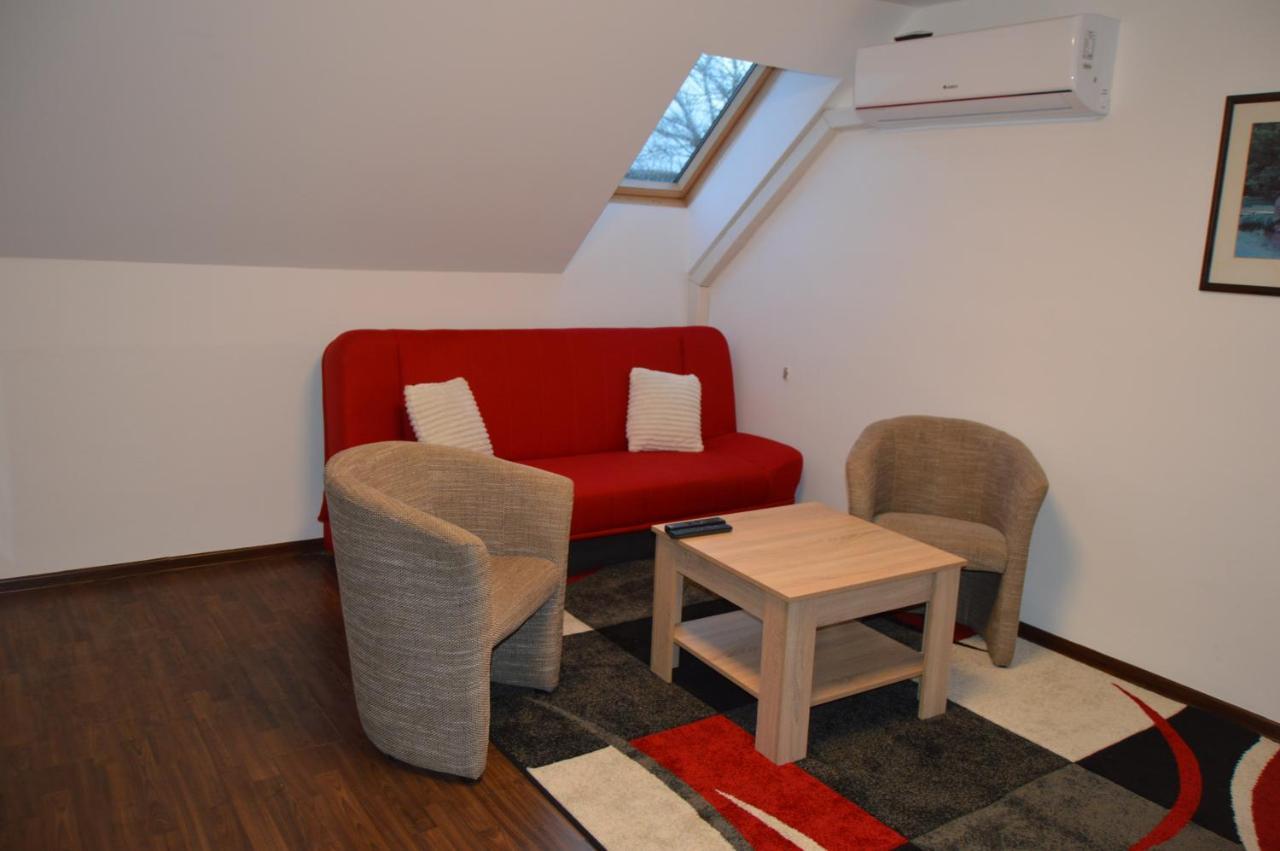 Kouřim Bohemica Apartman 4 מראה חיצוני תמונה